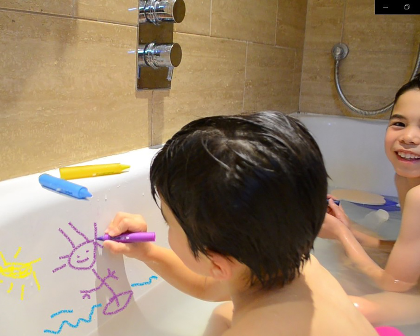 Bath Time Crayons - Image 3