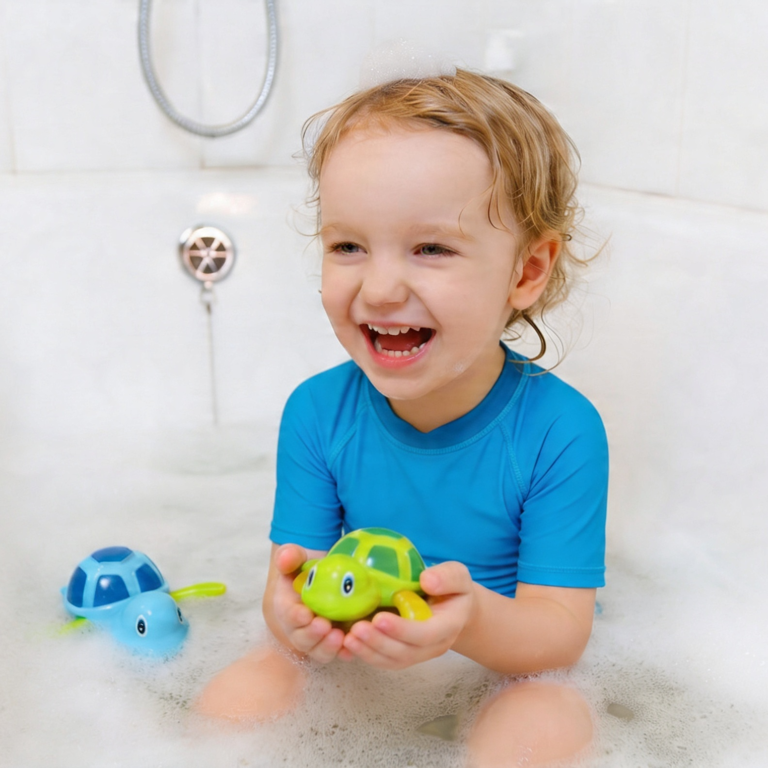 Bath Time Swimming Turtles