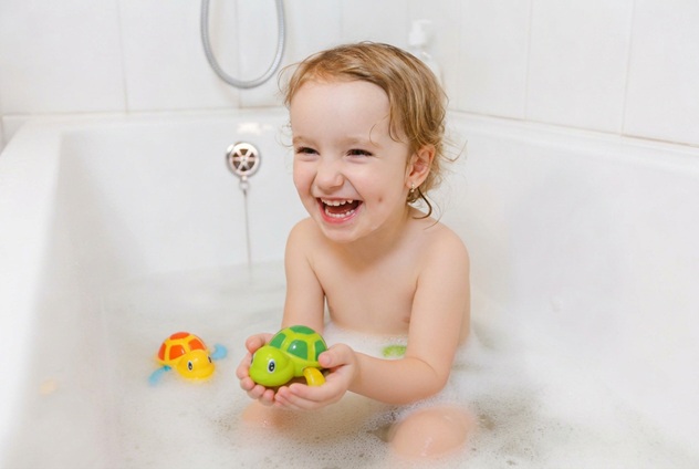 Bath Time Swimming Turtles - Image 3
